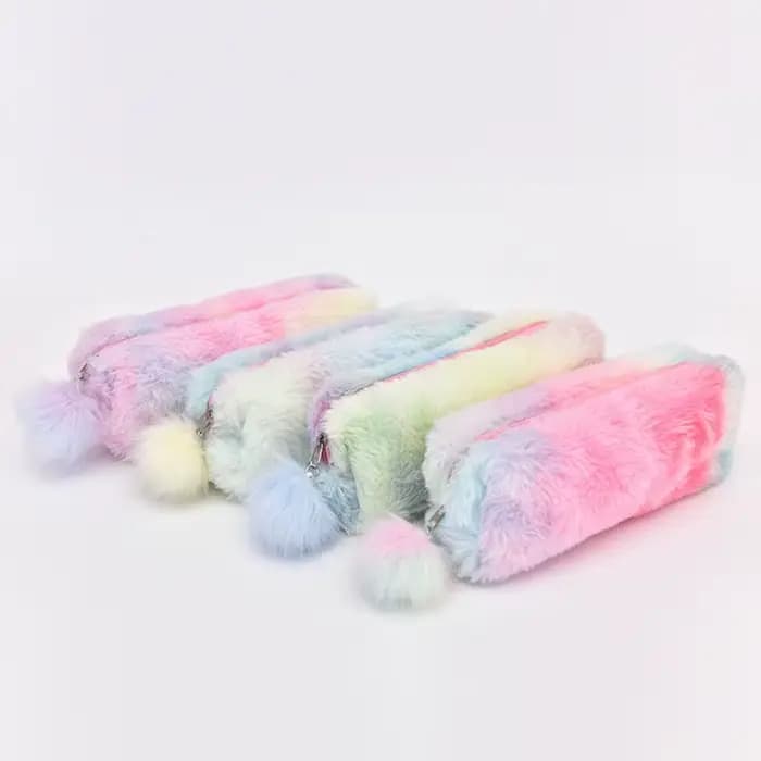 Étui à crayons en peluche Kawaii pour filles