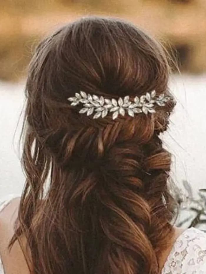 Peigne à cheveux de luxe en strass, coiffure de mariée pour accessoire de cheveux, bandeau élégant fait à la main pour femmes, couvre-chef de mariée, vigne de cheveux de mariage