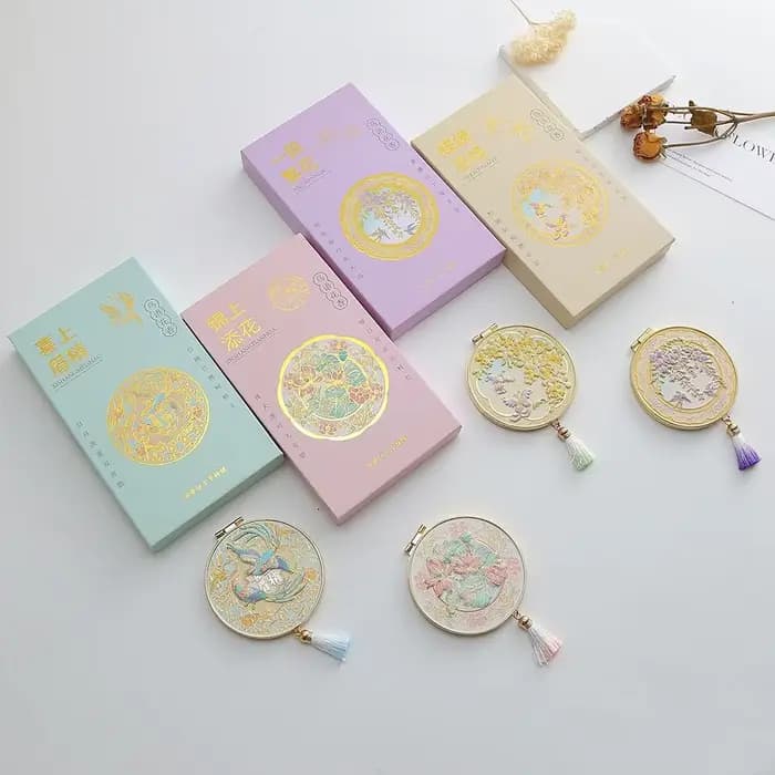 Miroir de maquillage pliant en métal pour femmes