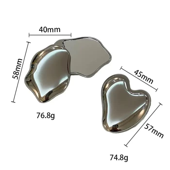Miroir de maquillage élégant en forme de cœur