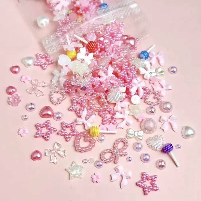 Breloques mignonnes mélangées au hasard pour ongles, nœud, fleur, étoile, coeur, perle creuse douce,