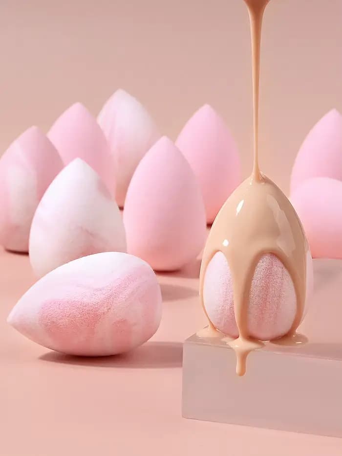 Éponge de maquillage miniature