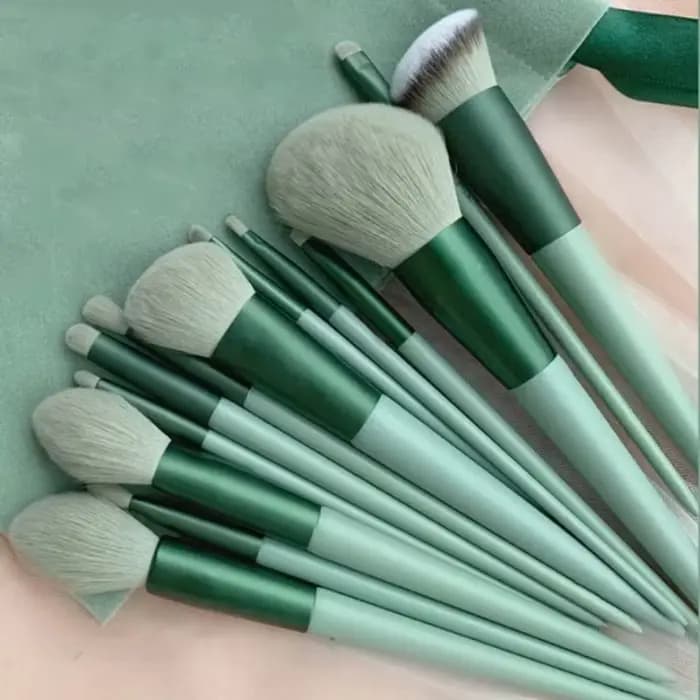 Ensemble de pinceaux de maquillage doux et moelleux