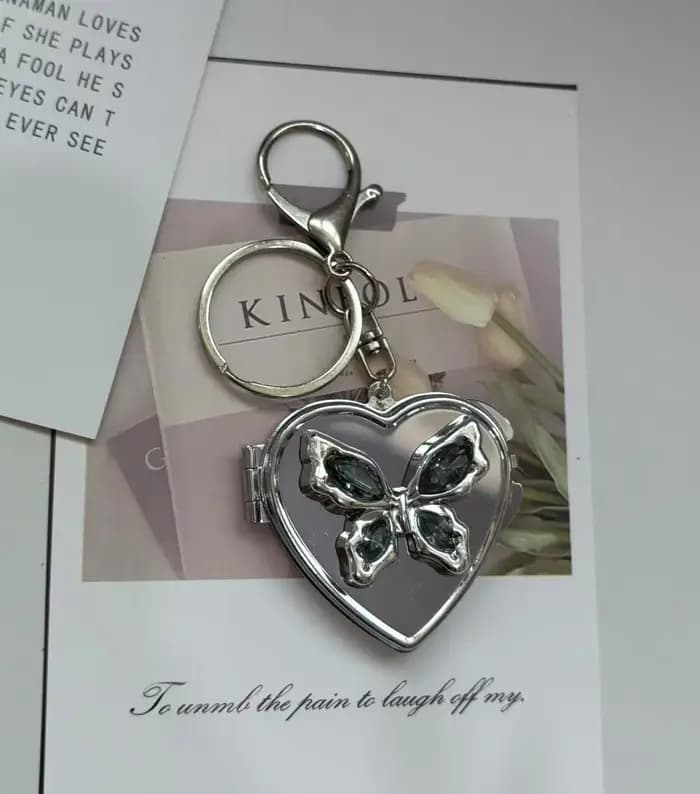 Miroir d'amour papillon Double face pliable, Portable, sac suspendu, décoration Premium, porte-clés de voiture, pendentif miroir de maquillage