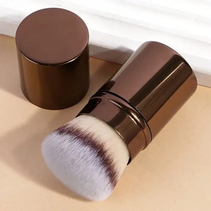 Pinceau de maquillage rétractable professionnel pour le visage
