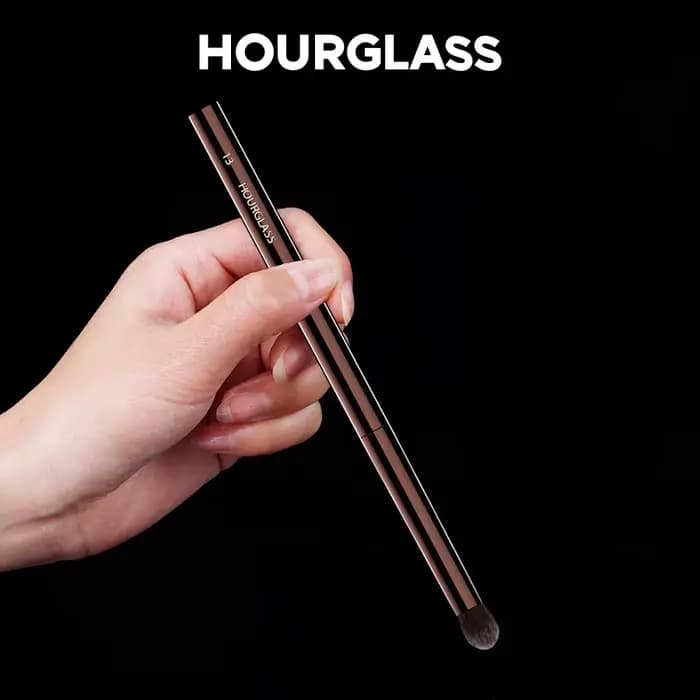 Pinceau de maquillage sablier-pinceau à taches de précision No.13