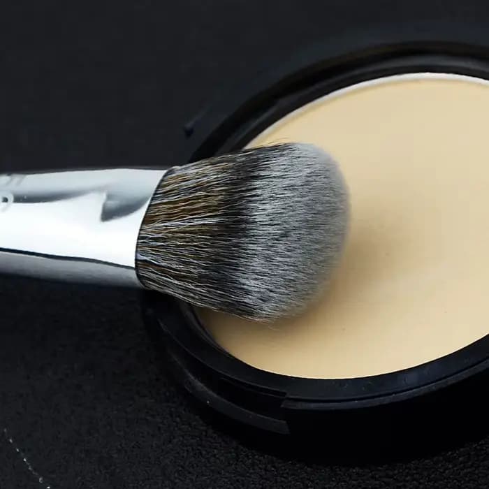Pinceau de maquillage aérographe pour fond de teint noir