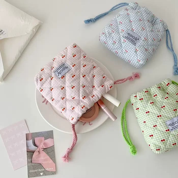 Sac de maquillage matelassé en coton avec cordon de serrage