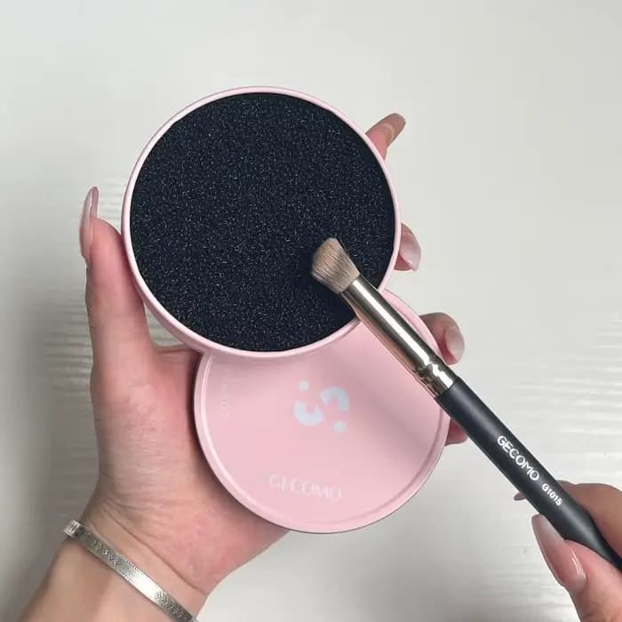 Nettoyeur de pinceaux de maquillage portable, doux et léger, boîte de livres secs, durable, outil de