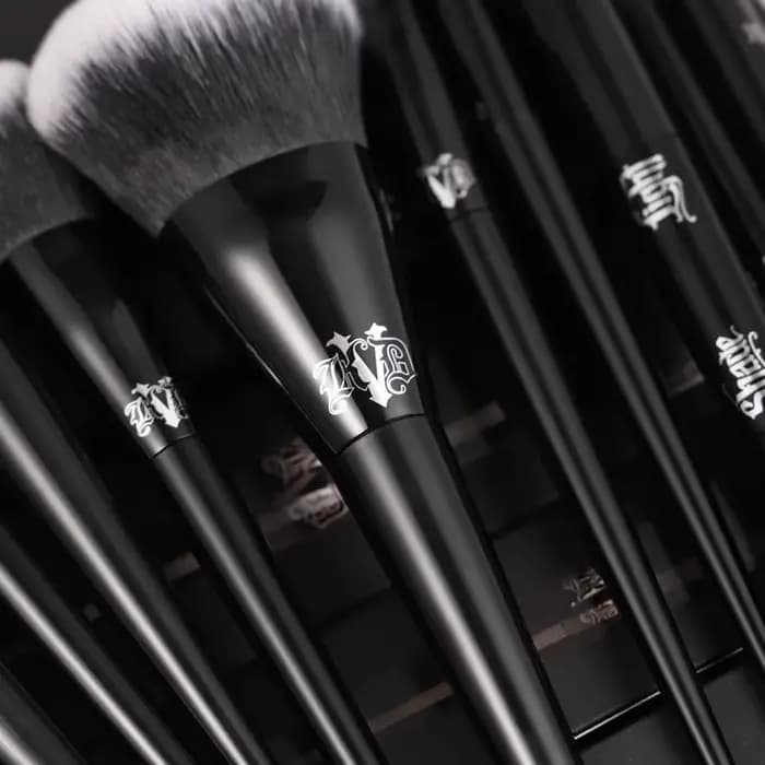 KVD pinceaux de maquillage série fard à joues poudre fond de teint correcteur ombre à paupières mélange cosmétique beauté doux brosse outils Maquiagem
