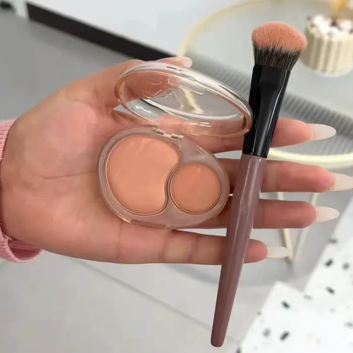 Pinceau à blush en poudre à surface inclinée
