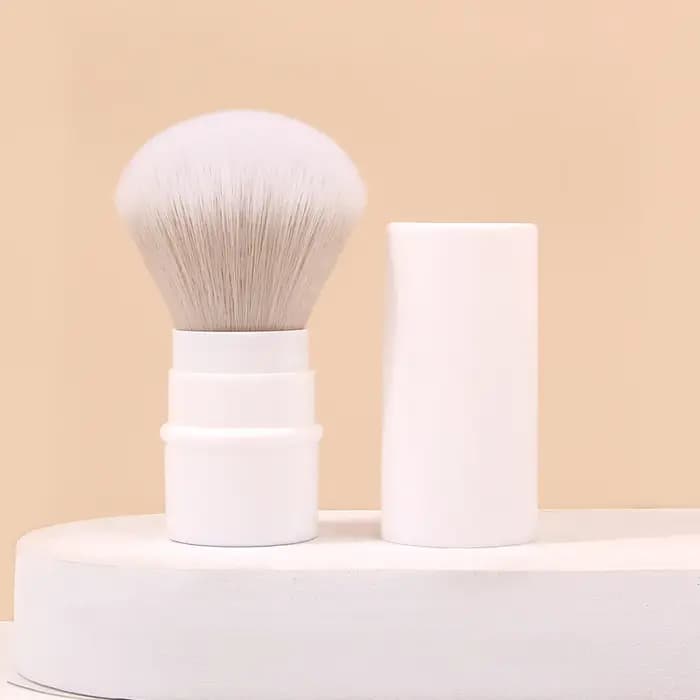 Pinceau de maquillage rétractable