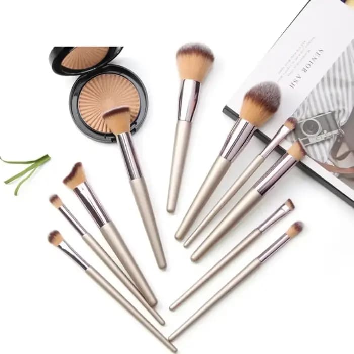Pinceaux de maquillage Champagne pour femmes