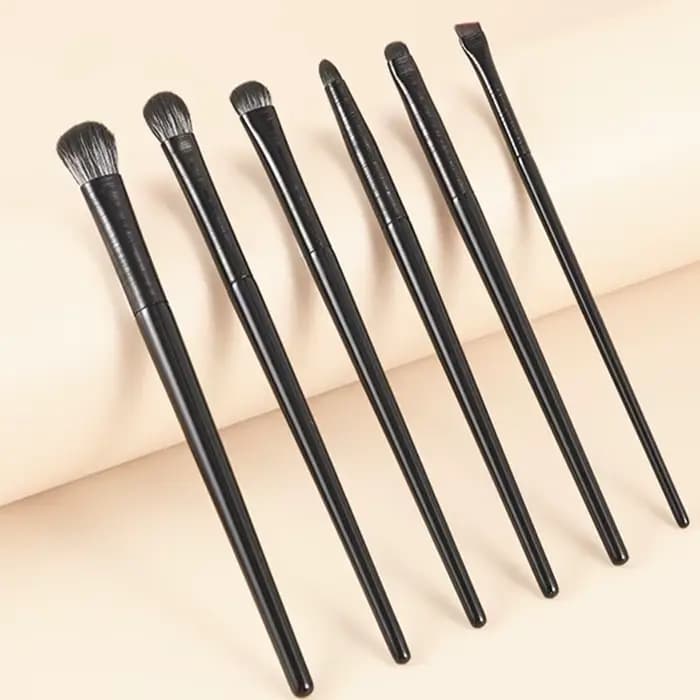 Ensemble de pinceaux de maquillage pour les yeux naturels
