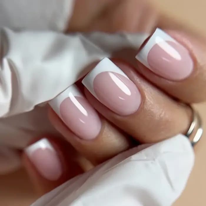 Faux ongles français en acrylique à couverture complète pour filles, faux ongles carrés courts, rose
