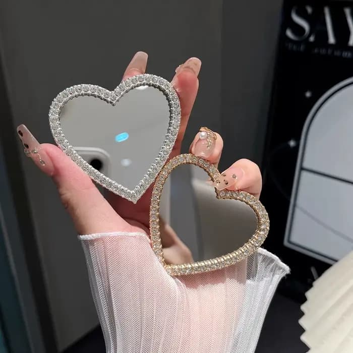 Mini miroir de maquillage de poche en forme de cœur en diamant