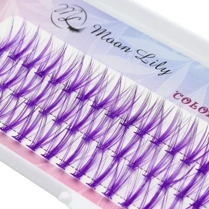 Extensions de cils en grappe colorées bleu-violet