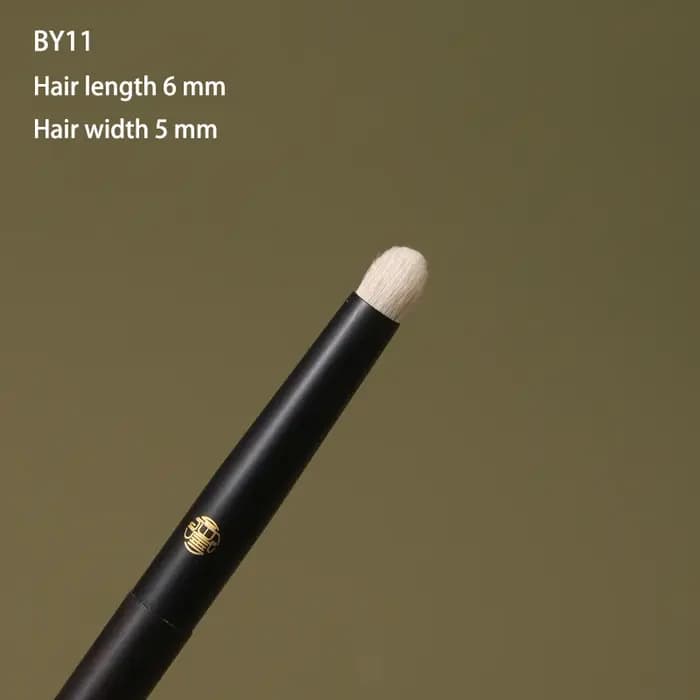 Pinceaux de maquillage professionnels faits à la main