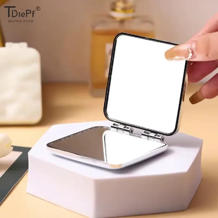 Mini Miroir de Maquillage Carré Pliable