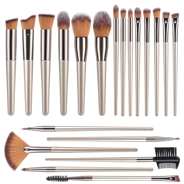 Ensemble de pinceaux de maquillage Champagne chaud pour femmes fond de teint cosmétique poudre Blush fard à paupières Kabuki mélange pinceau de maquillage outils de beauté
