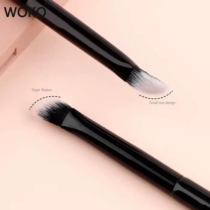 Petit pinceau anti-cernes en fer, crème coudée, fond de teint, pinceaux de maquillage, Triangle coud