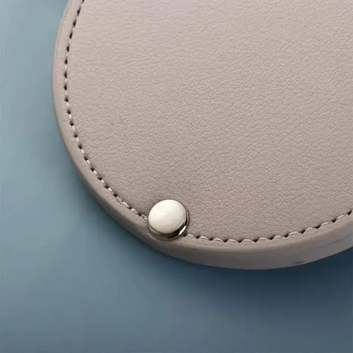 Nouveau miroir de maquillage en cuir PU