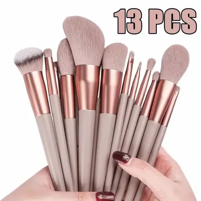 Ensemble de pinceaux de maquillage doux et moelleux