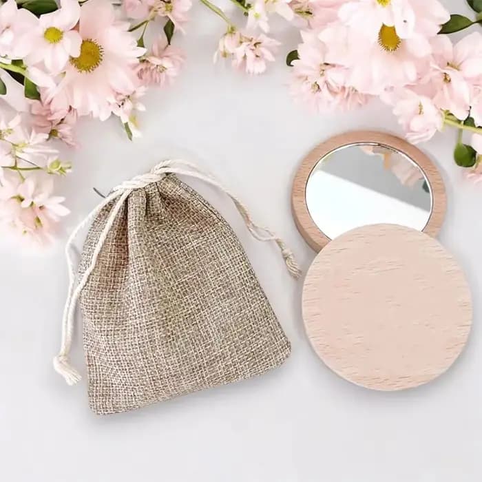 Miroir en bois personnalisé gravé