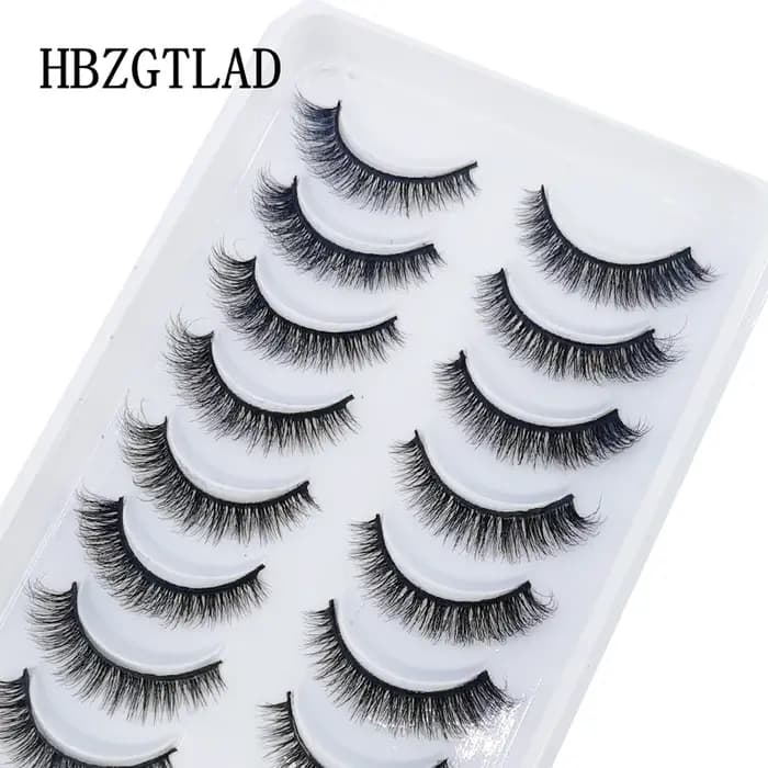 Extension de faux cils en vison