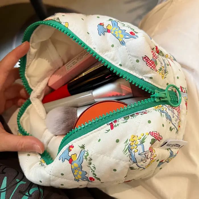 Trousse de maquillage à motifs de dessins animés