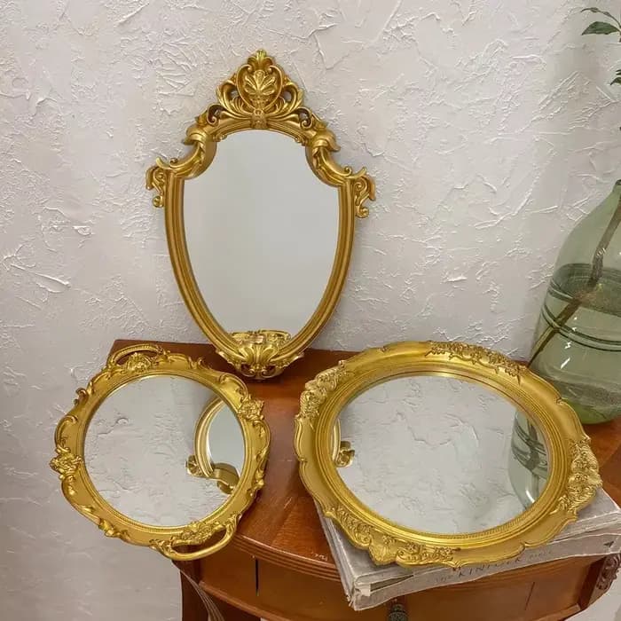 Miroir de courtoisie avec cadre baroque