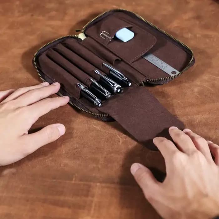 Trousse à crayons en cuir véritable avec 4 fentes