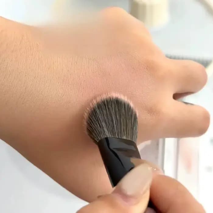 Pente fard à joues brosse poudre Blush crème liquide