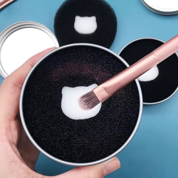 Éponge de nettoyage pour pinceaux de maquillage
