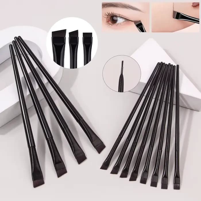 Lot de 12 pinceaux de maquillage : Pinceau eyeliner Scythe
