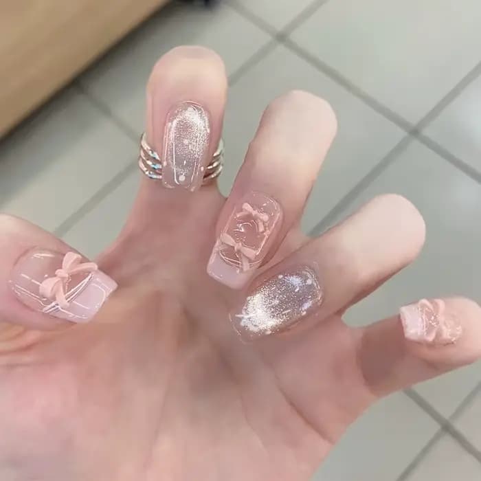 Faux ongles ronds courts