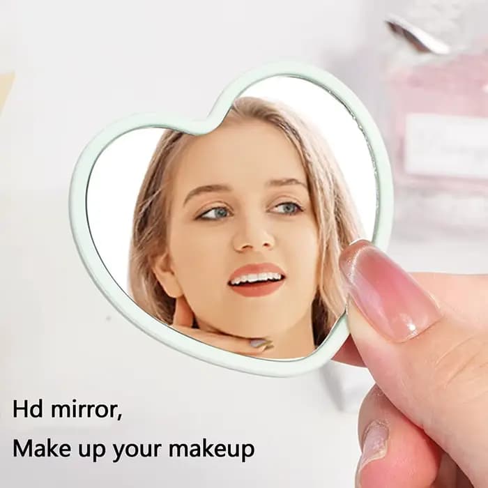 Miroir de maquillage en forme d'amour