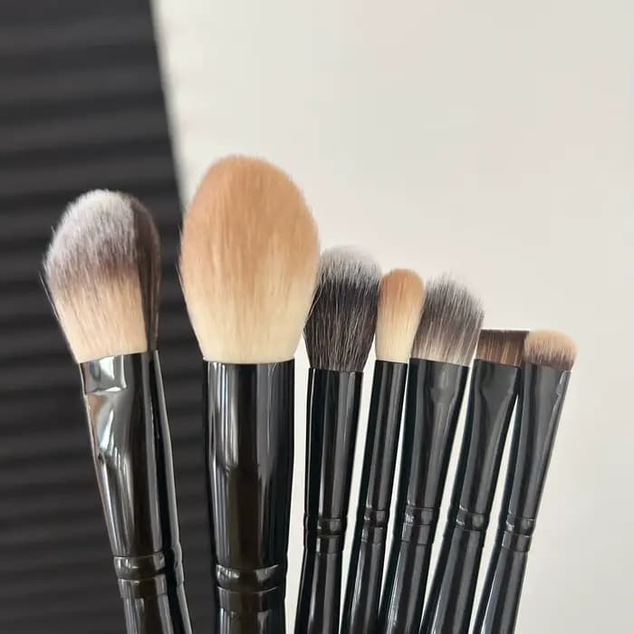 Ensemble de pinceaux de maquillage professionnels BKNikki Pro Artist