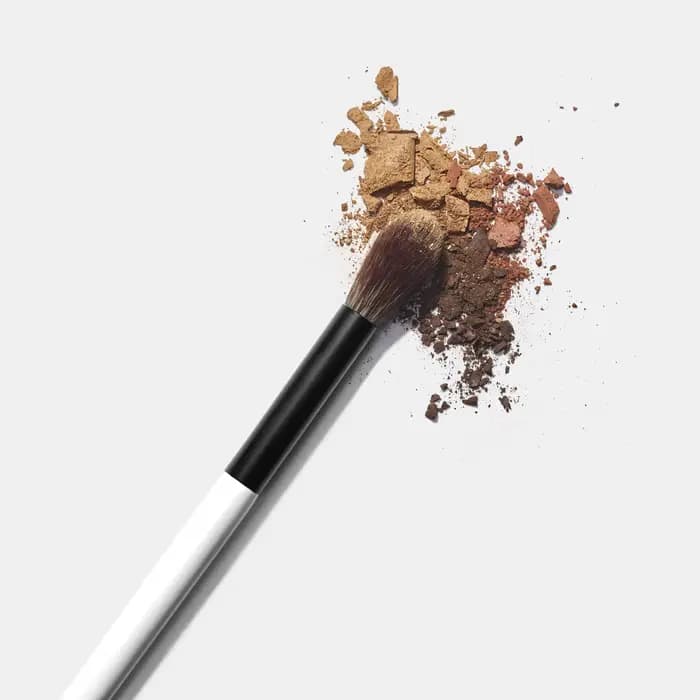 Pinceau de maquillage EF2 pour le contour des yeux et du visage