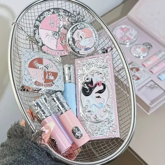 NICEKEY Coffrets de maquillage rose ballet comprenant 4 rouges à lèvres