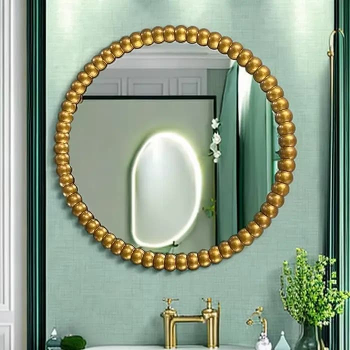 Miroir de maquillage sur pied