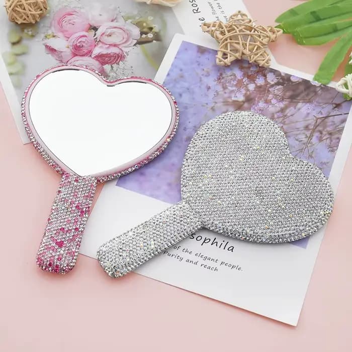 Miroir de maquillage en forme de cœur avec poignée en diamant pour femme