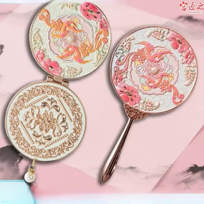 Miroir portable de style ancien avec couvercle rabattable en métal
