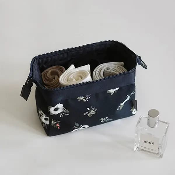 Nouvelle mode sac cosmétique femmes étanche flamant sacs de maquillage organisateur de voyage Kits de toilette