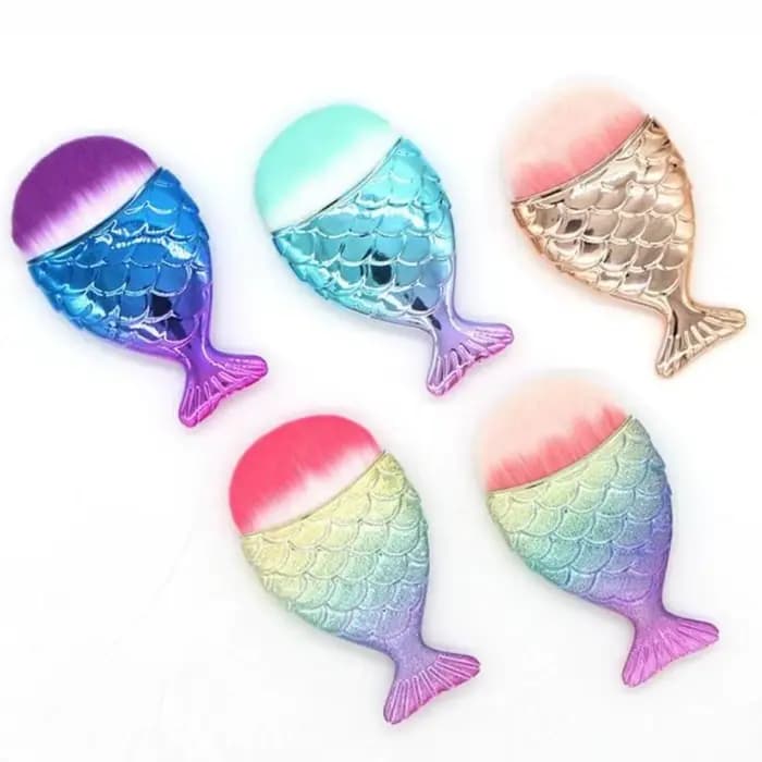 Brosse à ongles en forme de queue de poisson