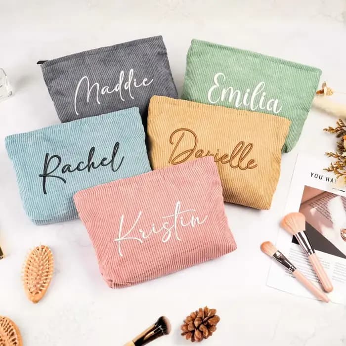 Trousse de maquillage en velours côtelé brodée