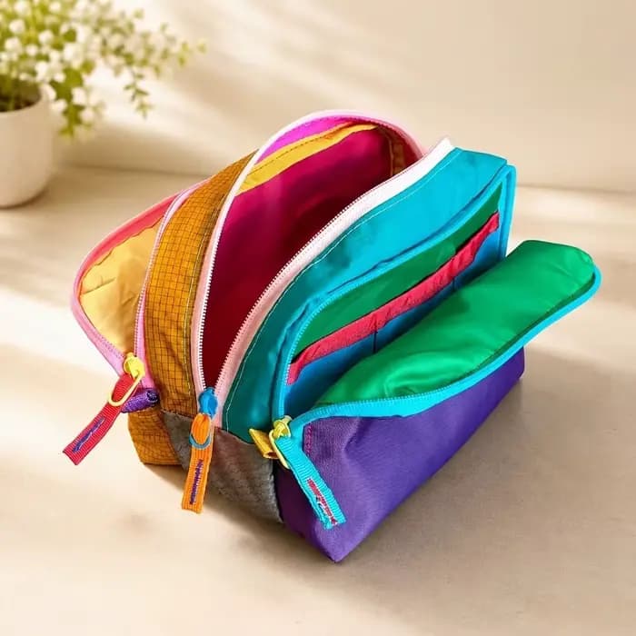 Trousse de Toilette Multi-Compartiments Couleur Dopamine