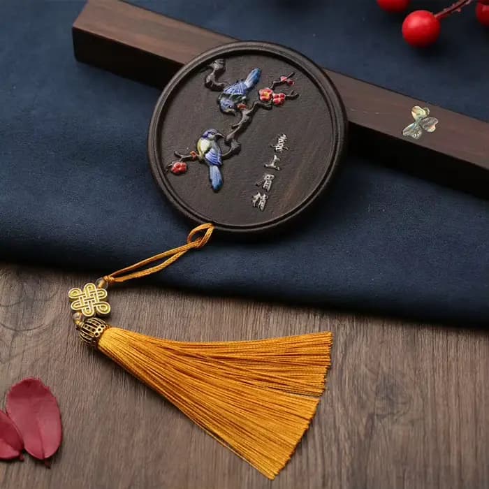 Miroir coloré et précieux