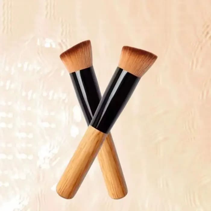 Pinceaux de maquillage inclinés portables