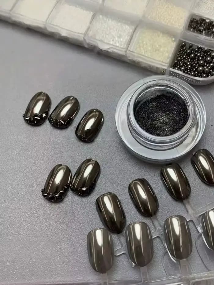 Un ensemble de super miroirs magiques noirs pour gel à paillettes pour ongles, parfaits pour créer u